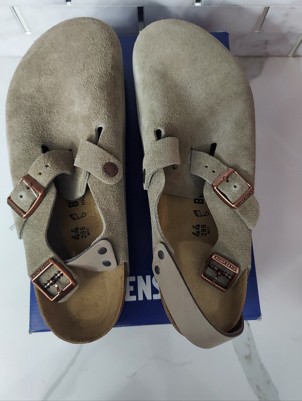 Birkenstock mens Boston soft footbed suede leather clogs. USA Size 11-11.5.